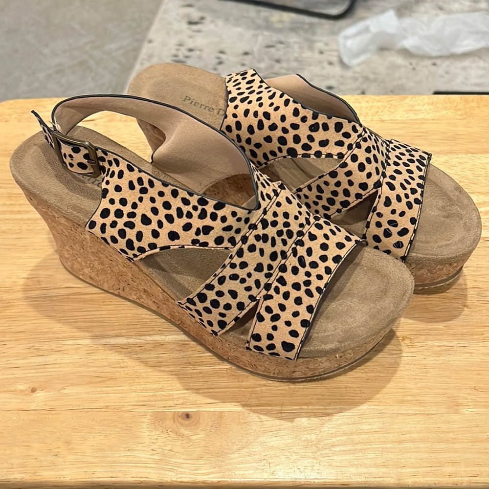Pierre Dumas brand new wedge sandal, no box.   Womens size 10